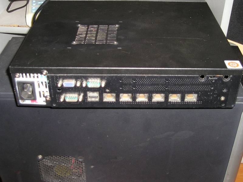 MS 9641主板，T2400 双核 六个千兆网卡 机器是刚从changjiao 出买的